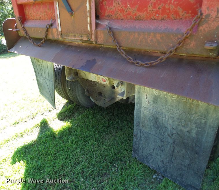 image for item DG2052 1984 Peterbilt 359  dump truck