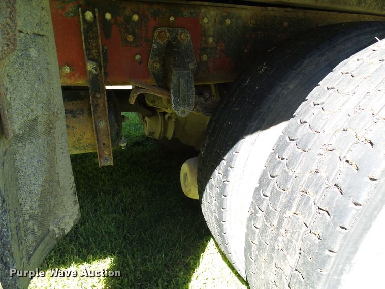 image for item DG2052 1984 Peterbilt 359  dump truck