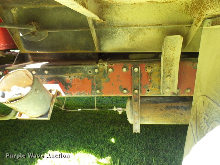 image for item DG2052 1984 Peterbilt 359  dump truck