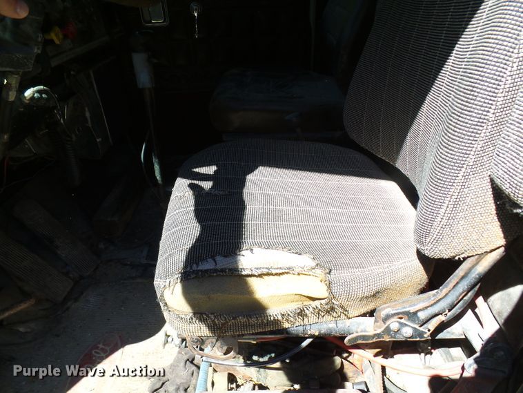 image for item DG2052 1984 Peterbilt 359  dump truck