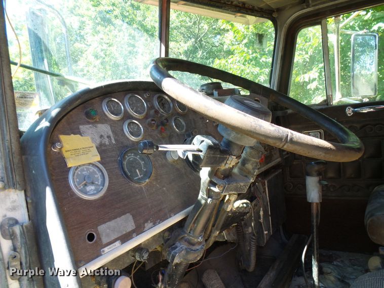 image for item DG2052 1984 Peterbilt 359  dump truck