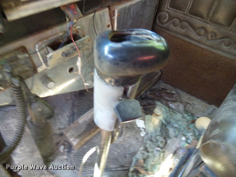 image for item DG2052 1984 Peterbilt 359  dump truck