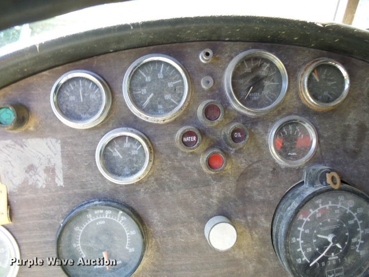 image for item DG2052 1984 Peterbilt 359  dump truck