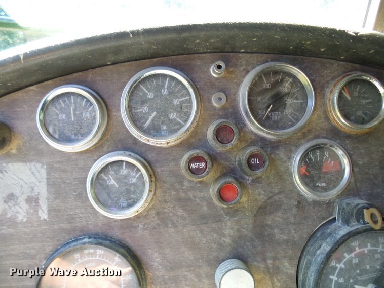 image for item DG2052 1984 Peterbilt 359  dump truck