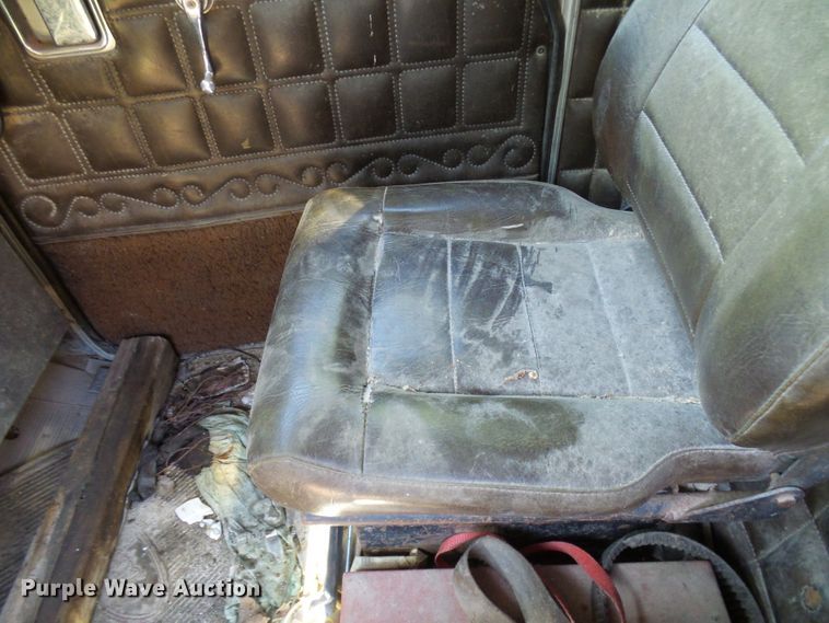 image for item DG2052 1984 Peterbilt 359  dump truck