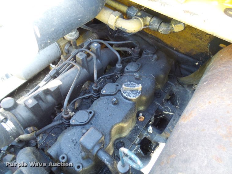 image for item DG2054 1987 New Holland L555  skid steer loader