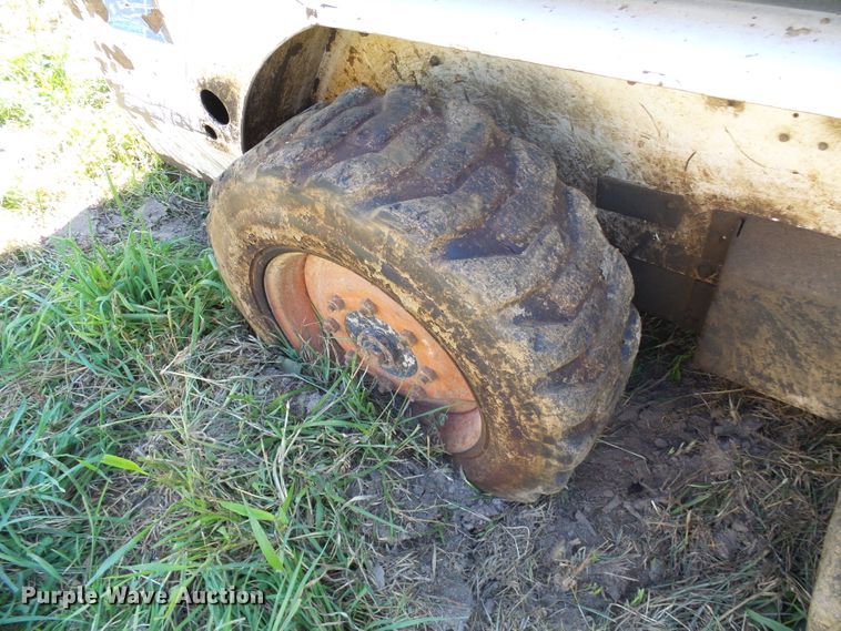 image for item DG2055 1996 Bobcat 763  skid steer loader