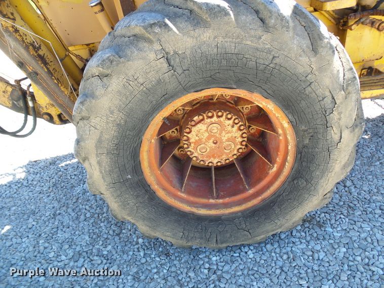 image for item DG2061 Case 680C  backhoe