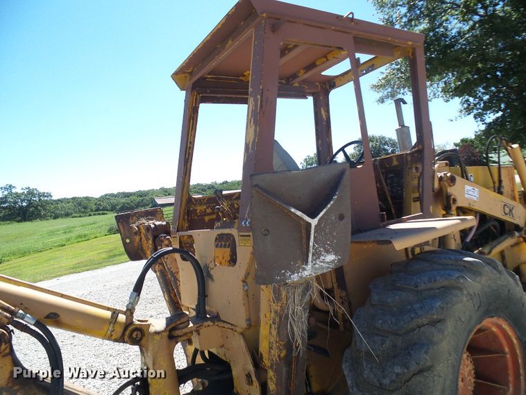 image for item DG2061 Case 680C  backhoe