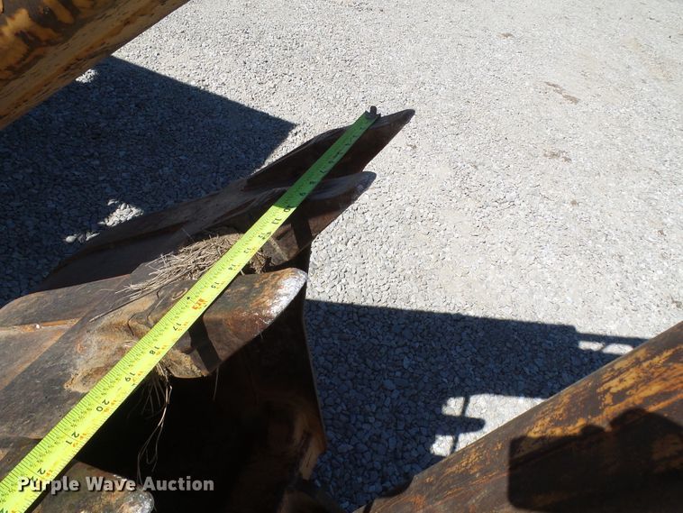 image for item DG2061 Case 680C  backhoe