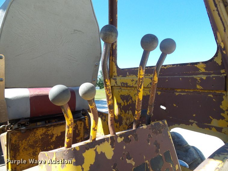 image for item DG2061 Case 680C  backhoe