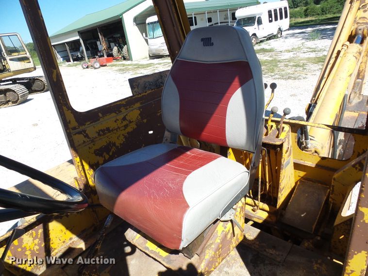 image for item DG2061 Case 680C  backhoe