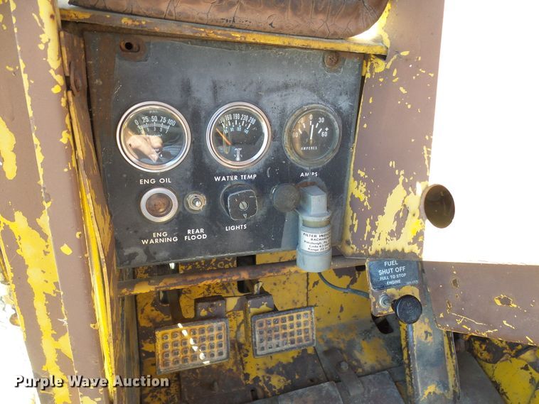 image for item DG2061 Case 680C  backhoe