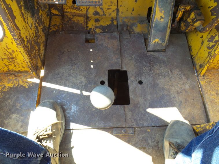 image for item DG2061 Case 680C  backhoe