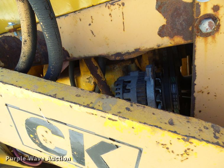 image for item DG2061 Case 680C  backhoe