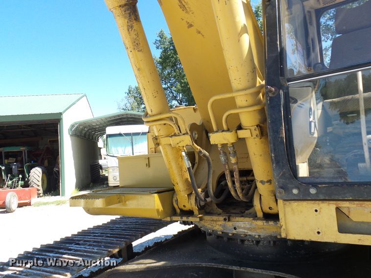 image for item DG2064 1996 Caterpillar 322B L   excavator