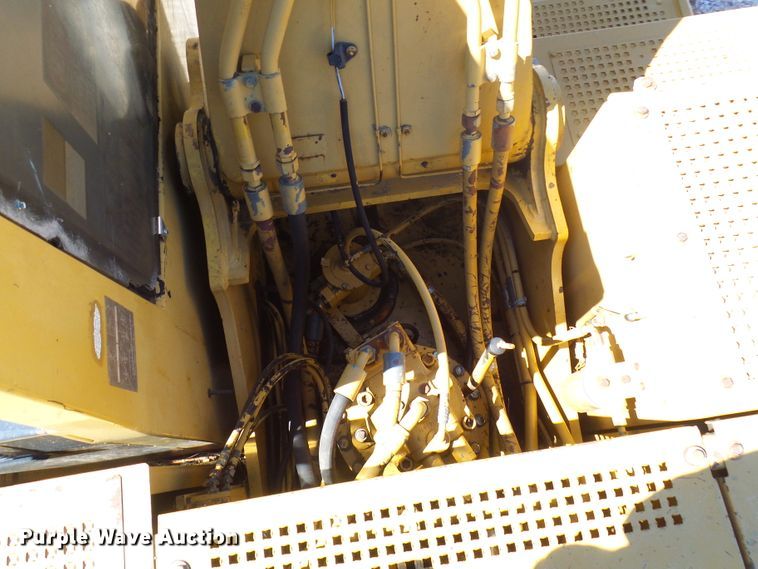 image for item DG2064 1996 Caterpillar 322B L   excavator