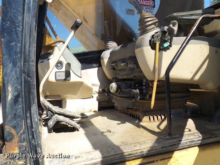 image for item DG2064 1996 Caterpillar 322B L   excavator