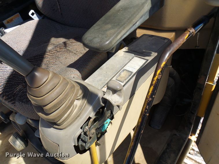 image for item DG2064 1996 Caterpillar 322B L   excavator