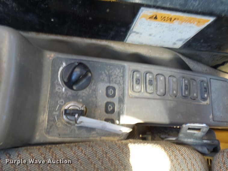 image for item DG2064 1996 Caterpillar 322B L   excavator