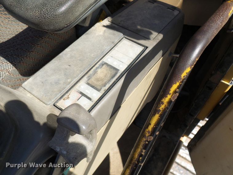 image for item DG2064 1996 Caterpillar 322B L   excavator