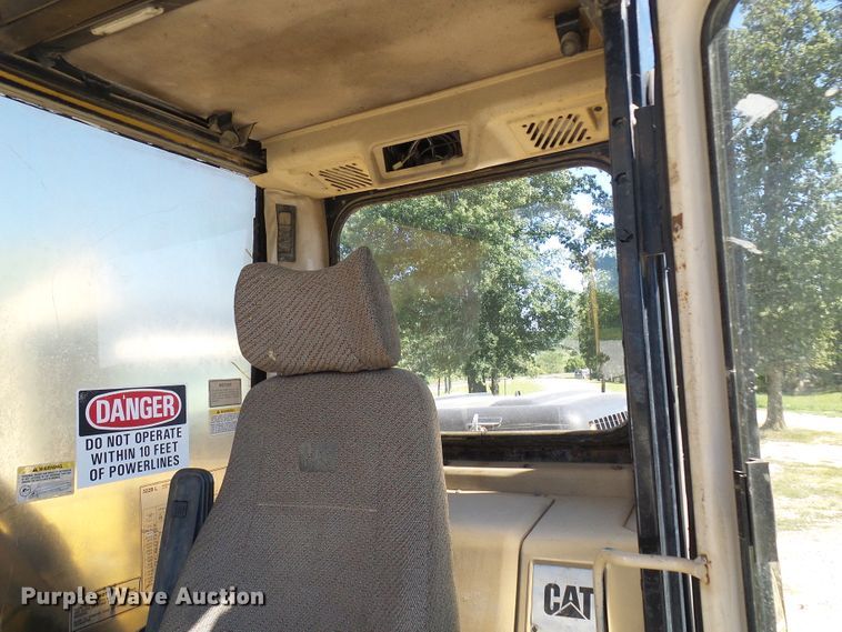 image for item DG2064 1996 Caterpillar 322B L   excavator