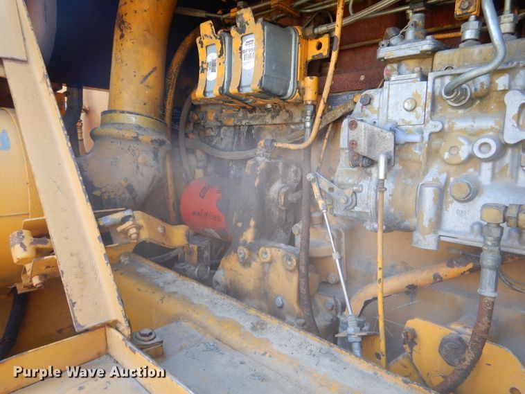 image for item DG4554 1986 John Deere 862B  elevating scraper