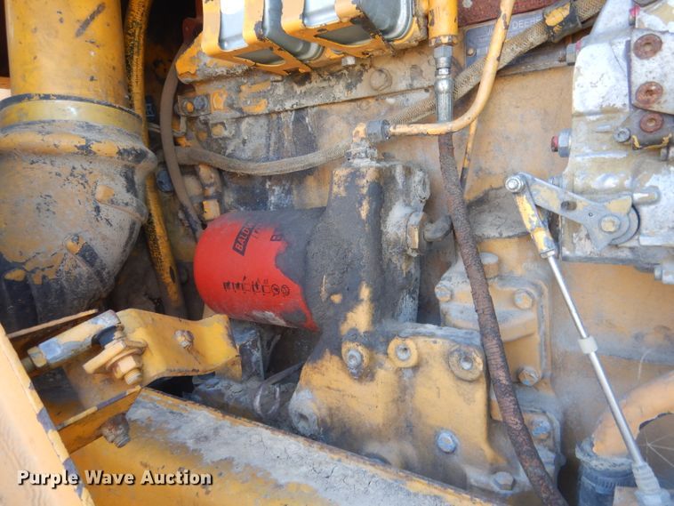 image for item DG4554 1986 John Deere 862B  elevating scraper