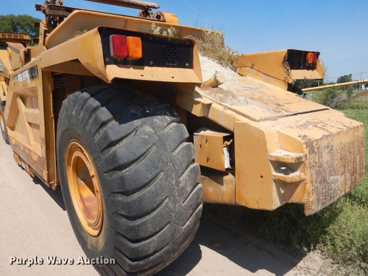 image for item DG4554 1986 John Deere 862B  elevating scraper