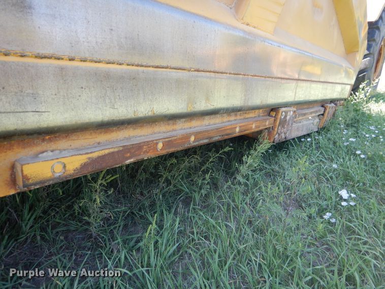 image for item DG4554 1986 John Deere 862B  elevating scraper