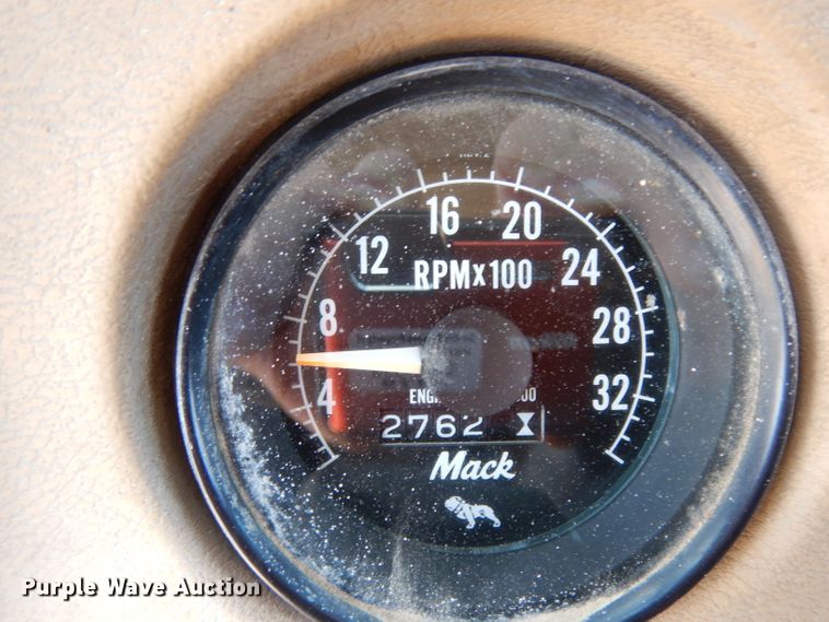 image for item DG6953 1980 Mack  dump truck