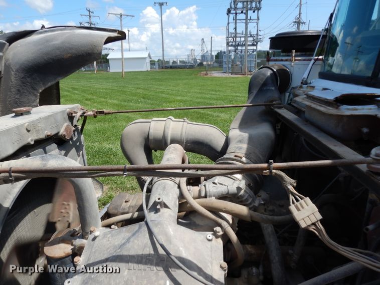 image for item DG6953 1980 Mack  dump truck