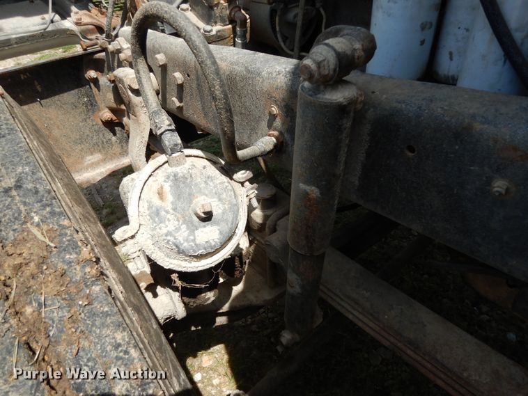 image for item DG6953 1980 Mack  dump truck