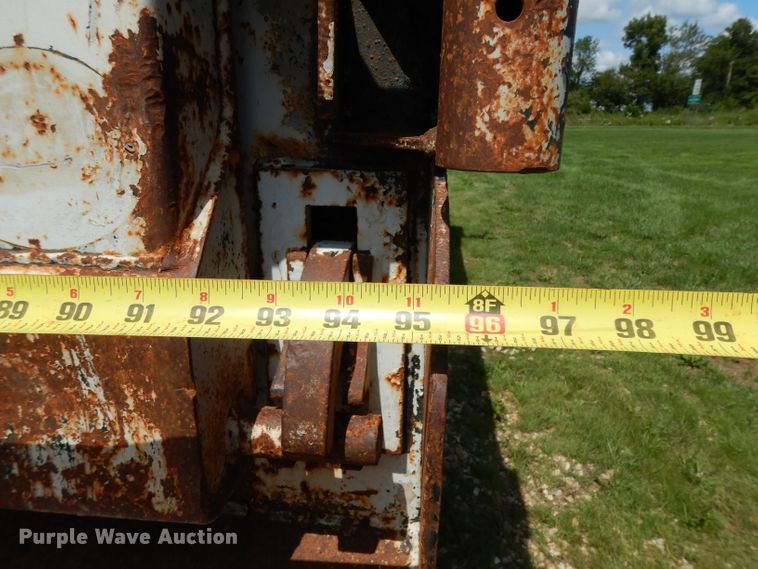 image for item DG6953 1980 Mack  dump truck