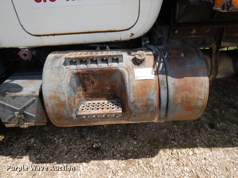 image for item DG6953 1980 Mack  dump truck