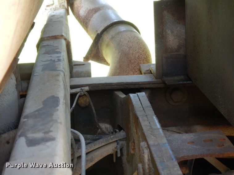 image for item DG6953 1980 Mack  dump truck