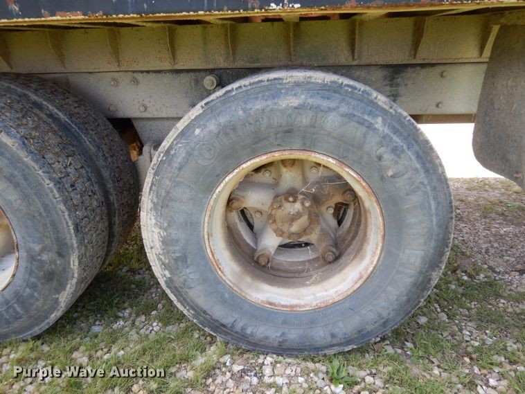 image for item DG6953 1980 Mack  dump truck