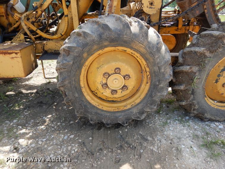 image for item DG6954 Buckeye  bucket wheel trencher