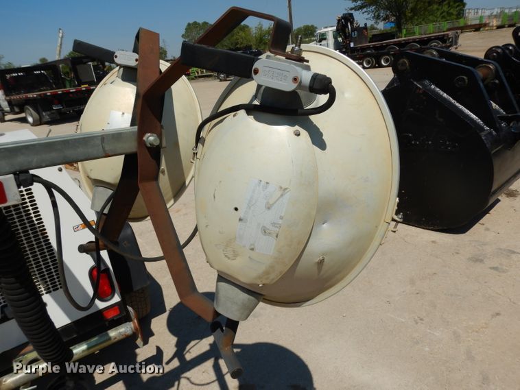 image for item DG6976 Wacker LTC4  light plant