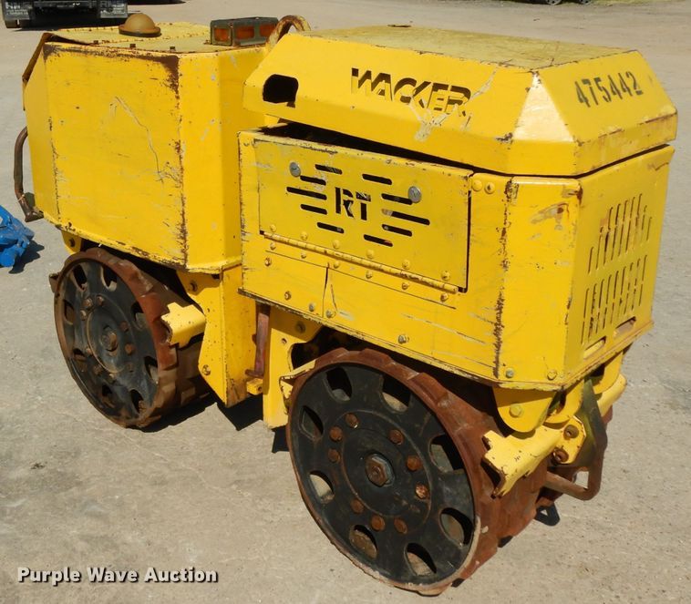 image for item DG6977 2004 Wacker RT82SC  vibratory trench compactor