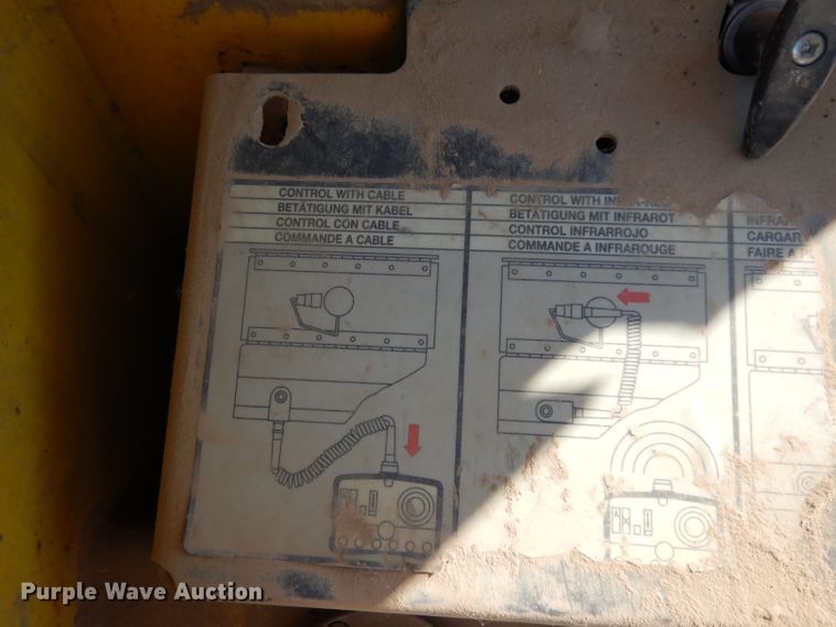 image for item DG6977 2004 Wacker RT82SC  vibratory trench compactor