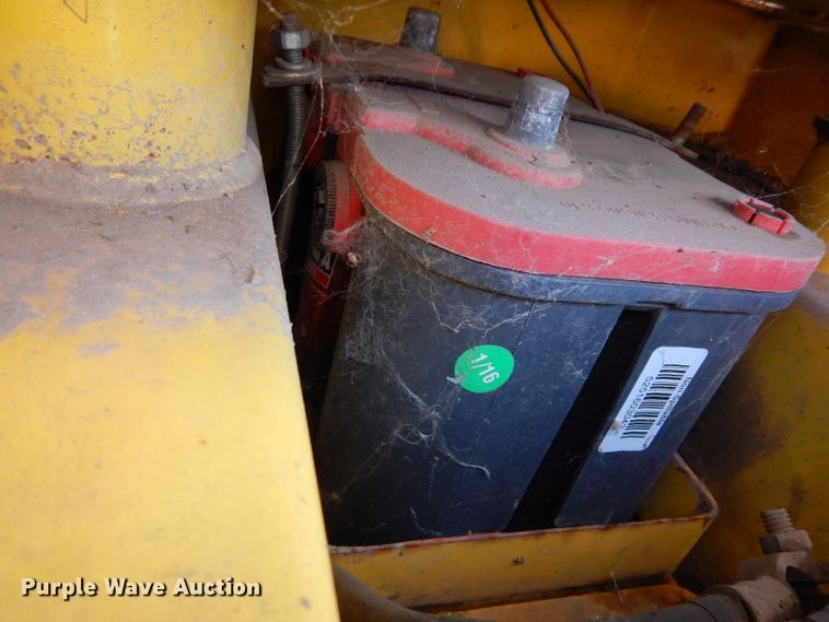 image for item DG6977 2004 Wacker RT82SC  vibratory trench compactor