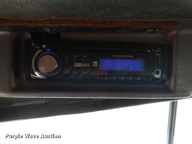 image for item DG8695 1995 Mack RD688S  drilling rig truck