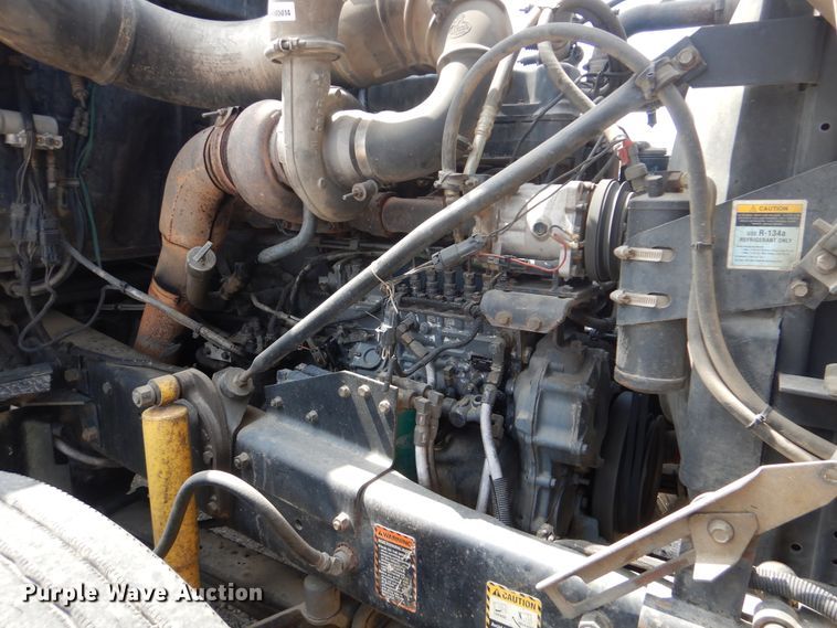 image for item DG8695 1995 Mack RD688S  drilling rig truck