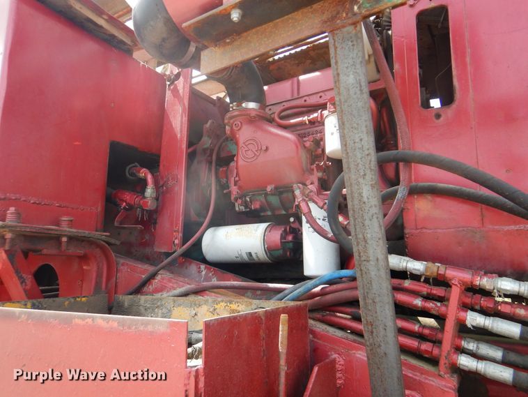 image for item DG8695 1995 Mack RD688S  drilling rig truck