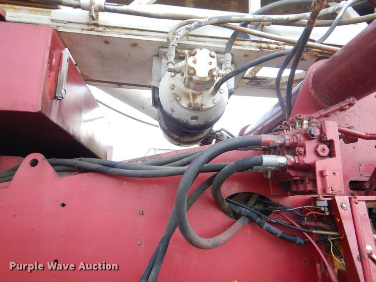 image for item DG8695 1995 Mack RD688S  drilling rig truck