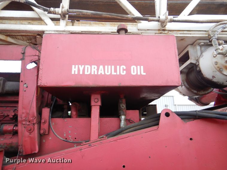 image for item DG8695 1995 Mack RD688S  drilling rig truck