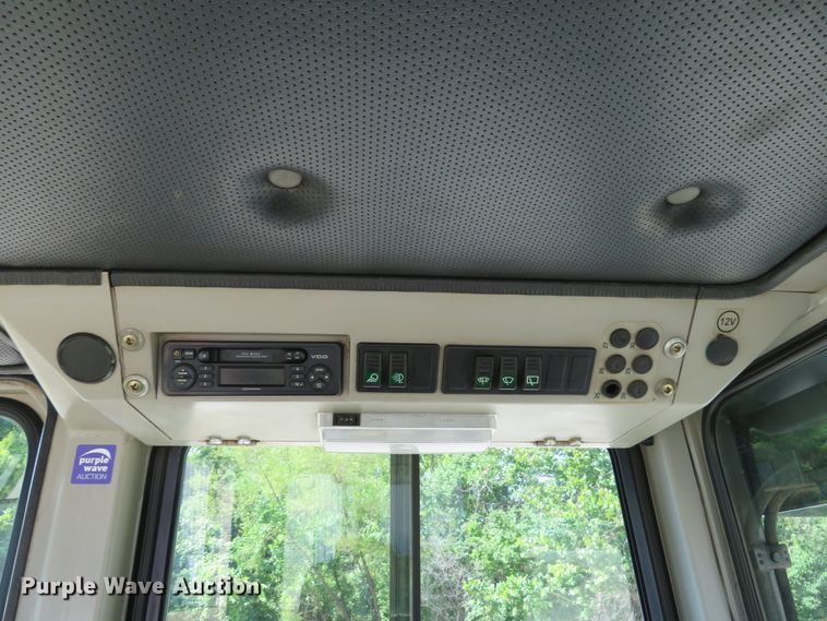 image for item DH1126 2012 John Deere 655C  trackloader