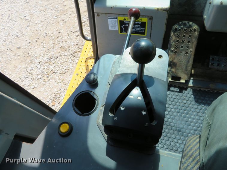 image for item DH1126 2012 John Deere 655C  trackloader