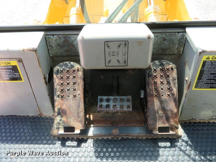 image for item DH1126 2012 John Deere 655C  trackloader